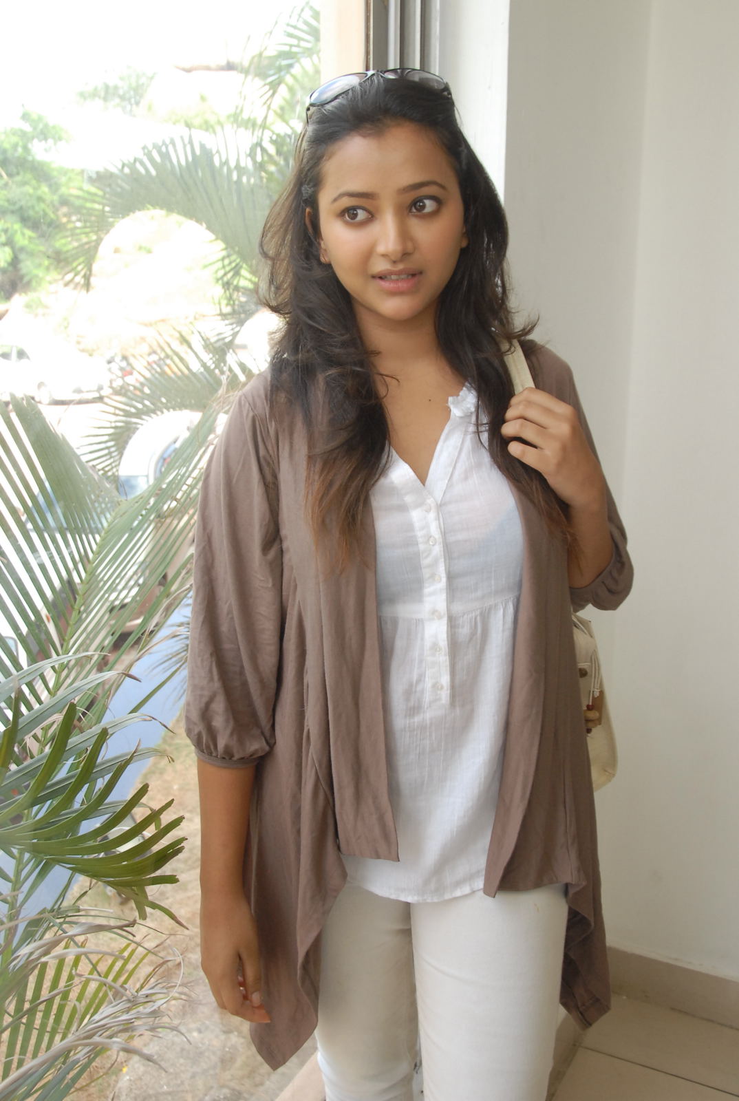 Swetha Basu Prasad latest Pictures gallery | Picture 55014